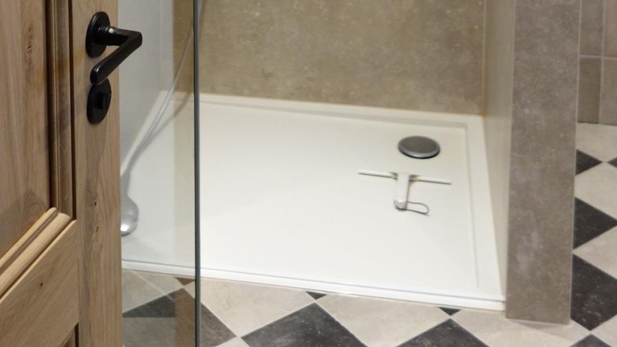 Conseils pour une installation stable du receveur de douche